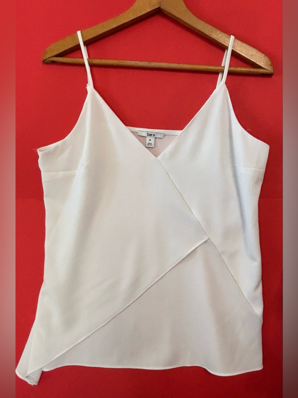 BAR III White Asymmetrical V-Neck Tank Top Size Medium